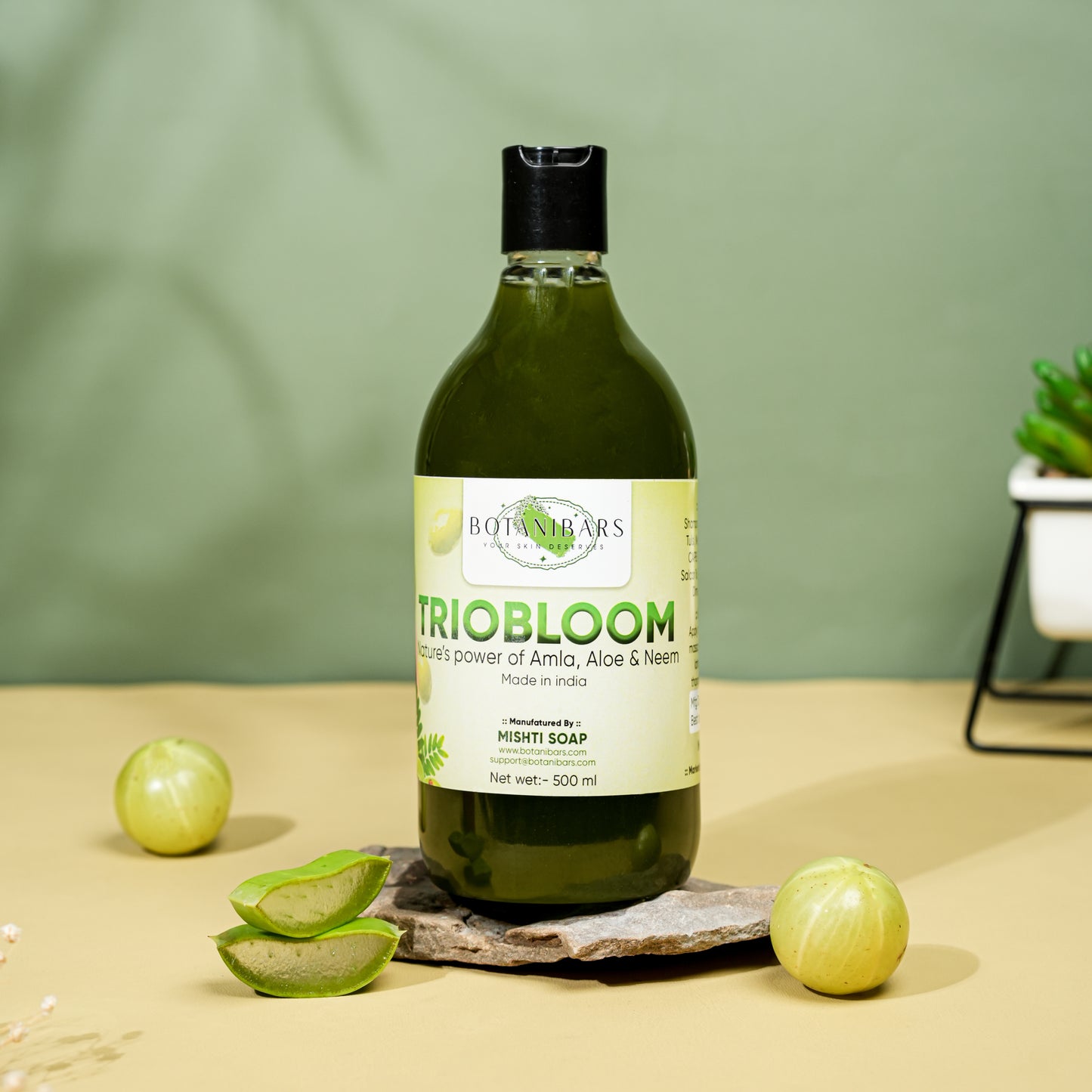 Triobloom Herbal Shampoo – Amla, Aritha & Aloe Vera for Strong, Shiny Hair